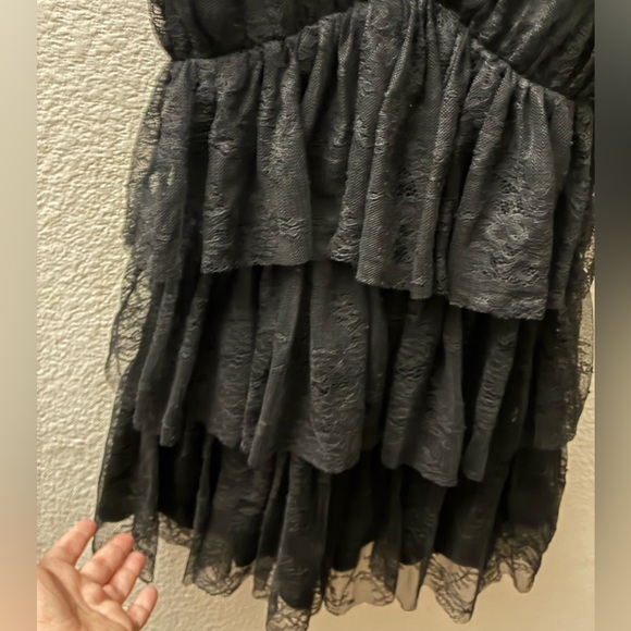 🆕Fate Chic Black Ruffled Lace Mini Dress Black XS🆕 - Picture 9 of 16